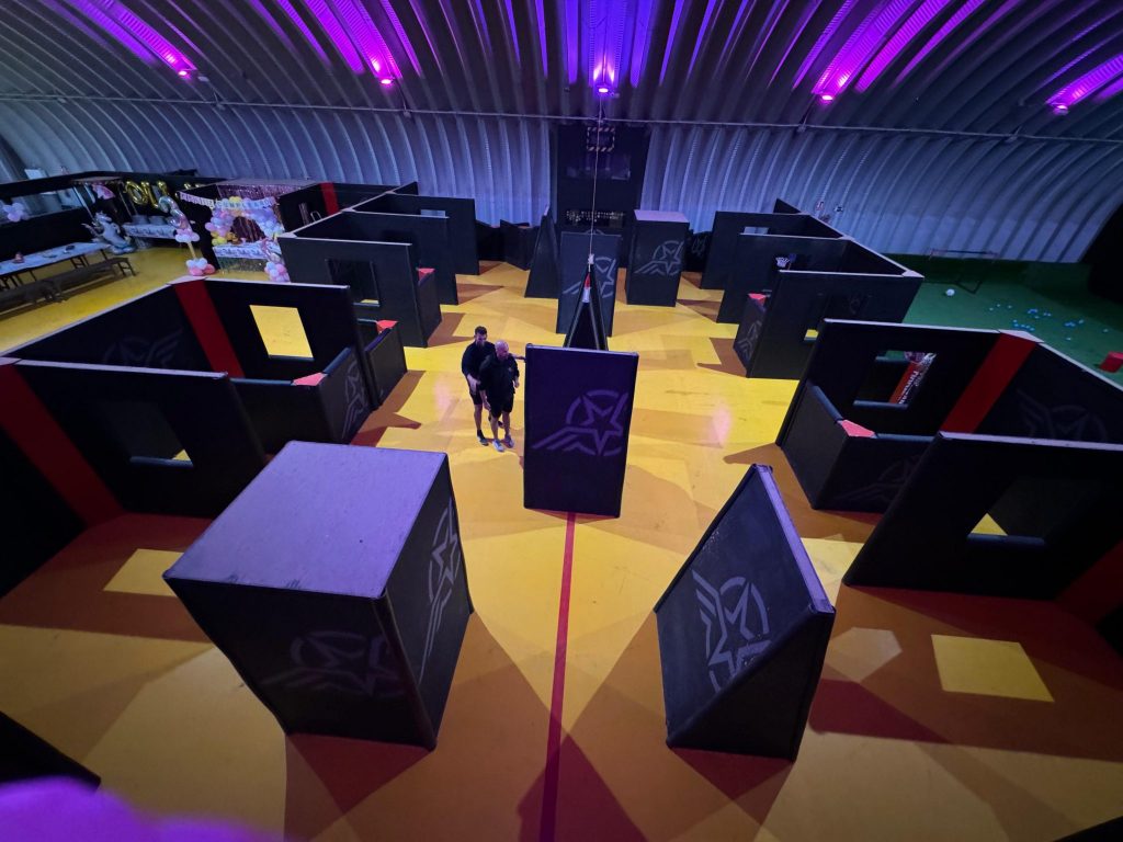 Reservar espacio: Zona Vip y Hangar Arena 15 IMG 20240719 WA0031 2048x1536 1 en parque temático Gran Canaria Hangar37