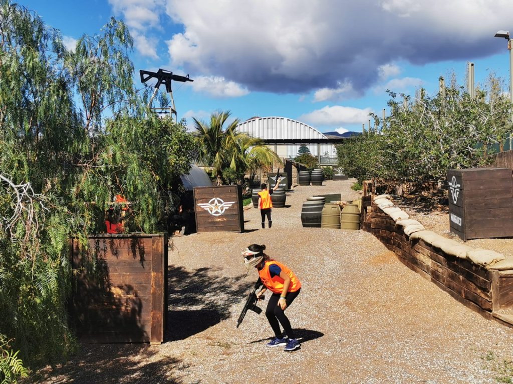regalar una experiencia de aventura en gran canaria airsoft en parque temático Gran Canaria Hangar37