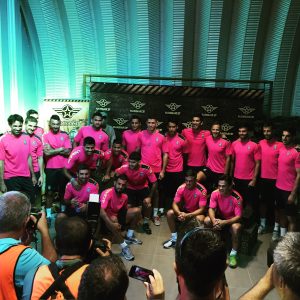 organizar un evento de empresa que realmente une al equipo